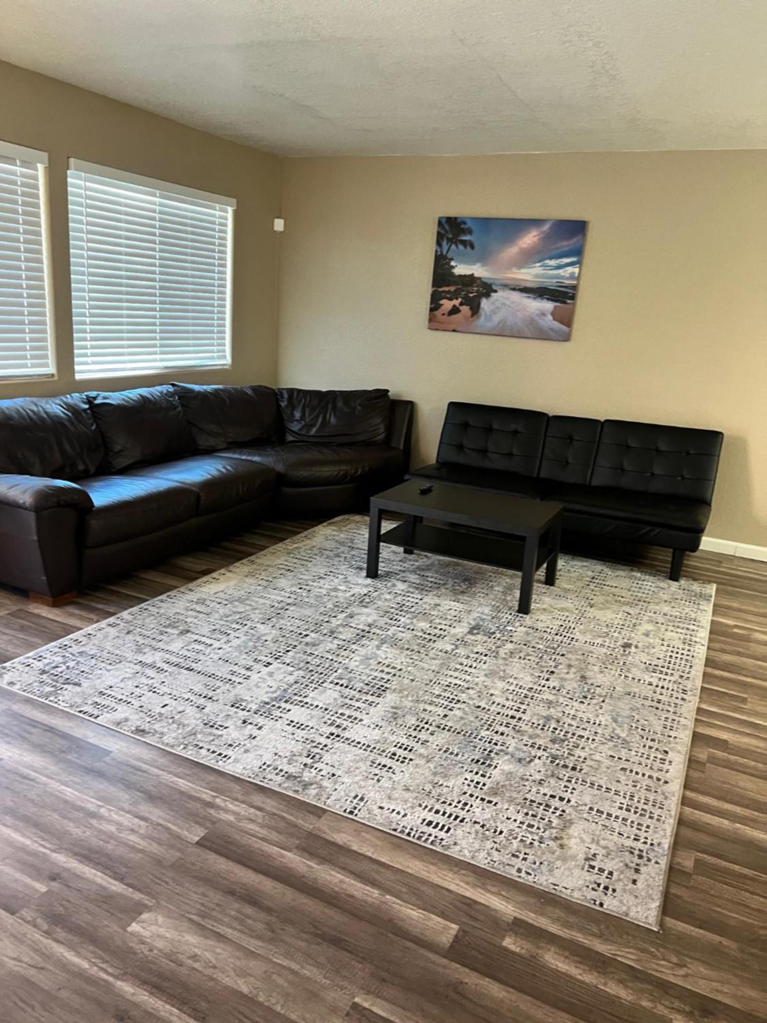 Quiet 1bed,1bath With Free Parking * Fresno